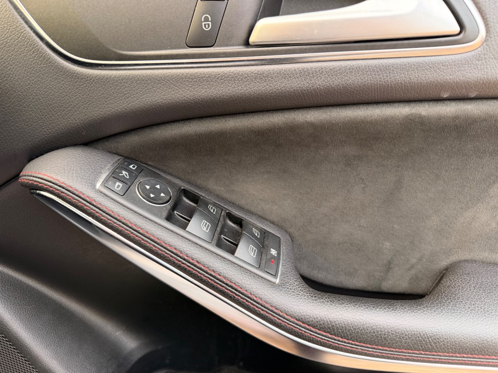 Used Mercedes-Benz A-Class 2016 for sale - 77975709: Photo 14