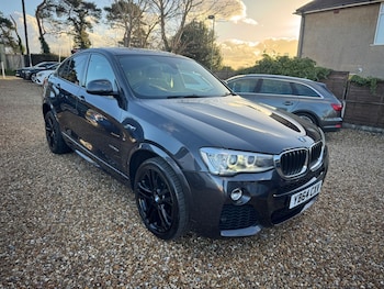 Used BMW X4 2015 for sale - 77137963: Photo