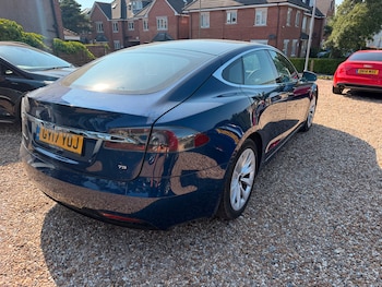 Used Tesla Model S 2017 for sale - 79160323: Photo