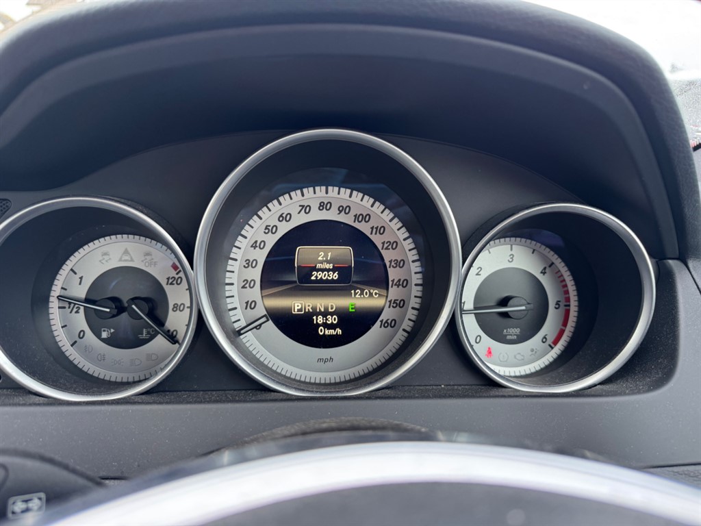 Used Mercedes-Benz C Class 2013 for sale - 77137957: Photo 11