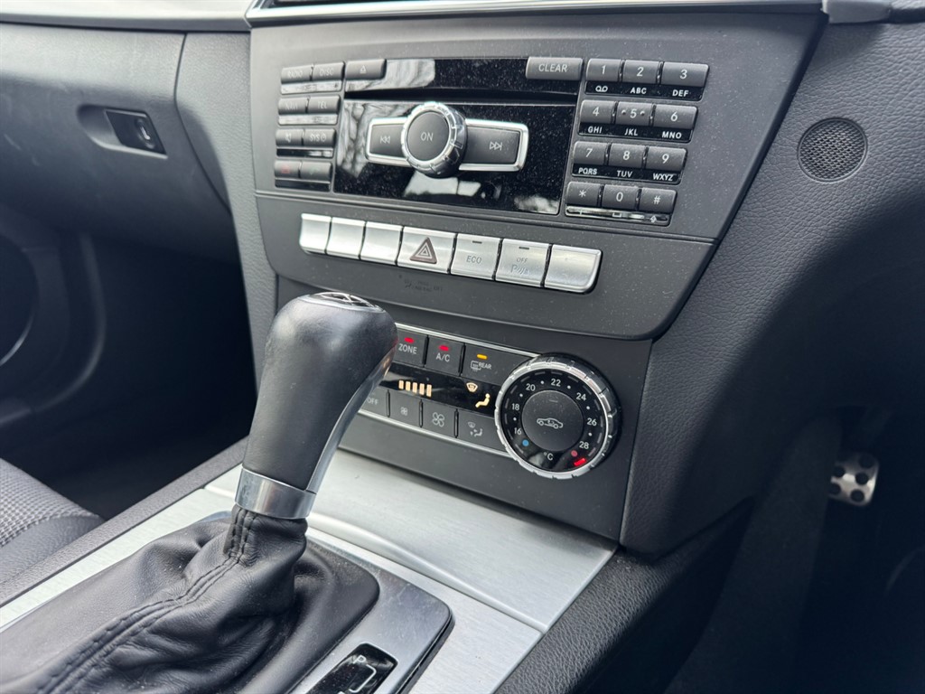 Used Mercedes-Benz C Class 2013 for sale - 77137957: Photo 16