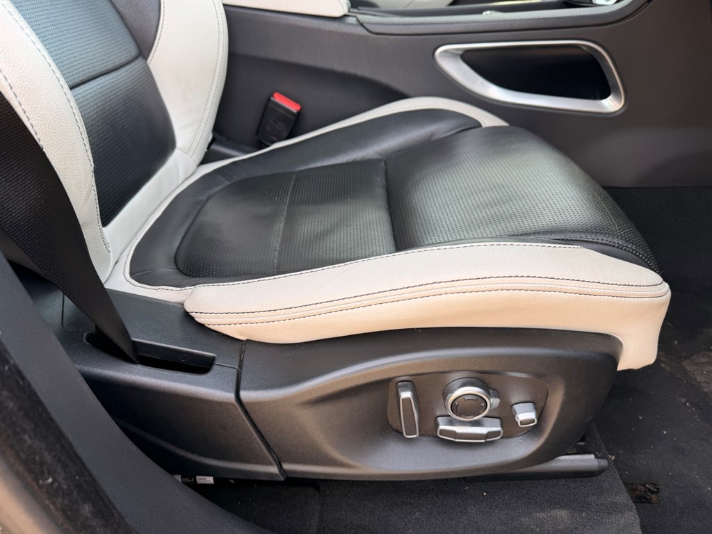 Used Jaguar F-Pace 2018 for sale - 77718291: Photo 14