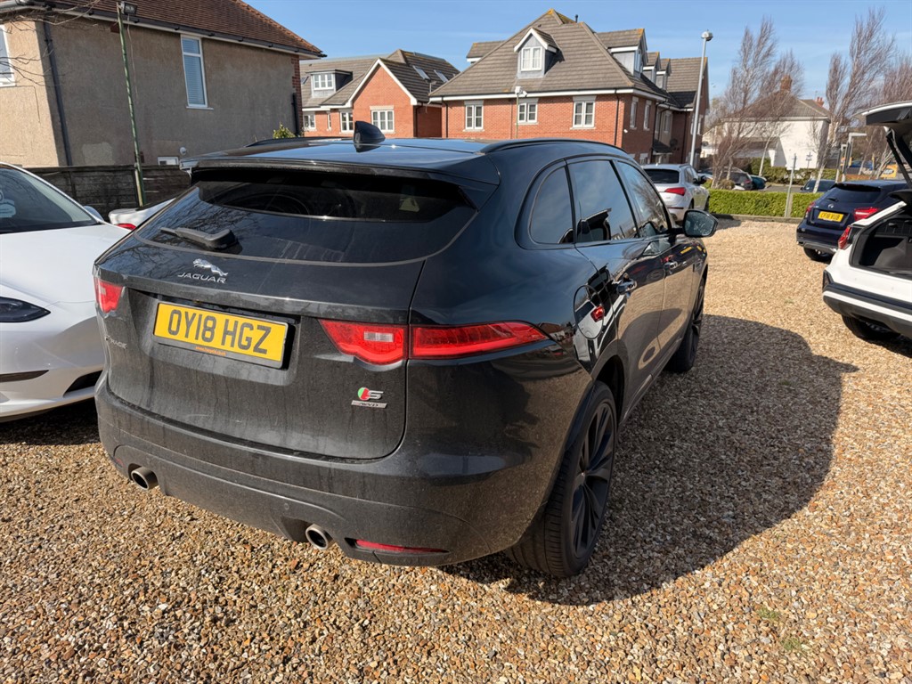 Used Jaguar F-Pace 2018 for sale - 77718291: Photo 3