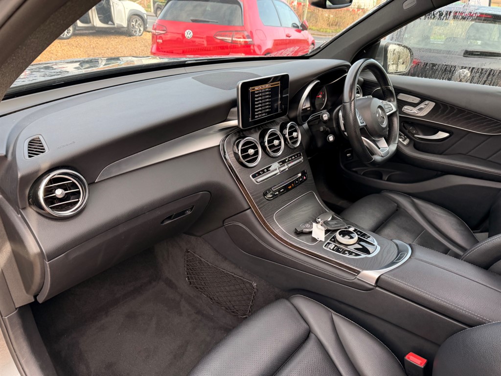 Used Mercedes-Benz GLC 2018 for sale - 77381232: Photo 13