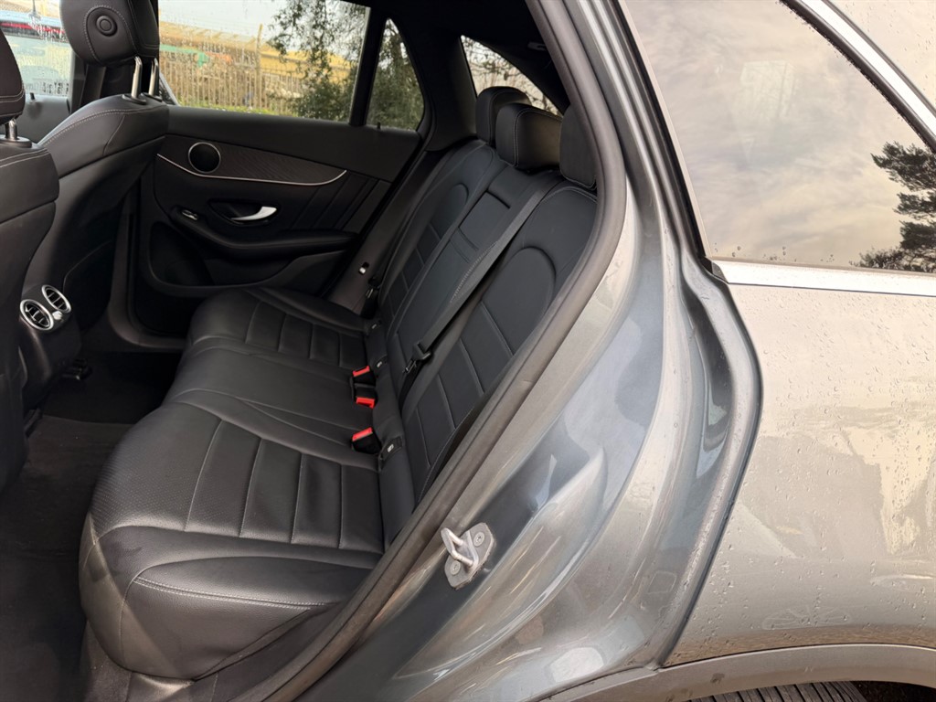 Used Mercedes-Benz GLC 2018 for sale - 77381232: Photo 16