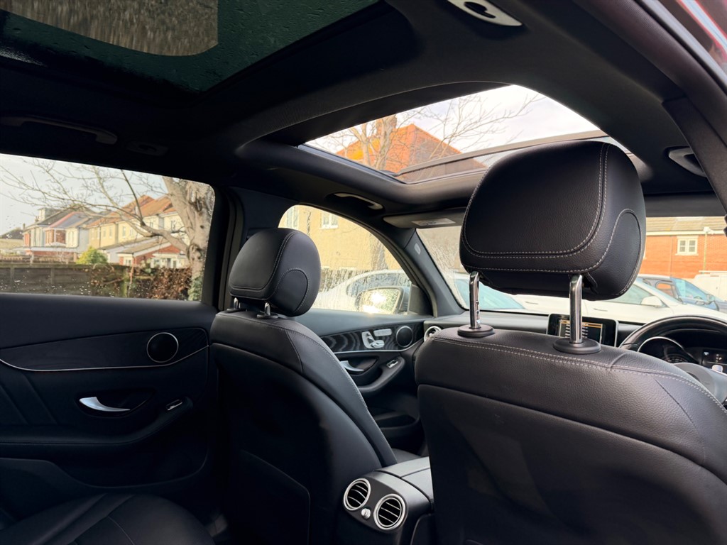 Used Mercedes-Benz GLC 2018 for sale - 77381232: Photo 18