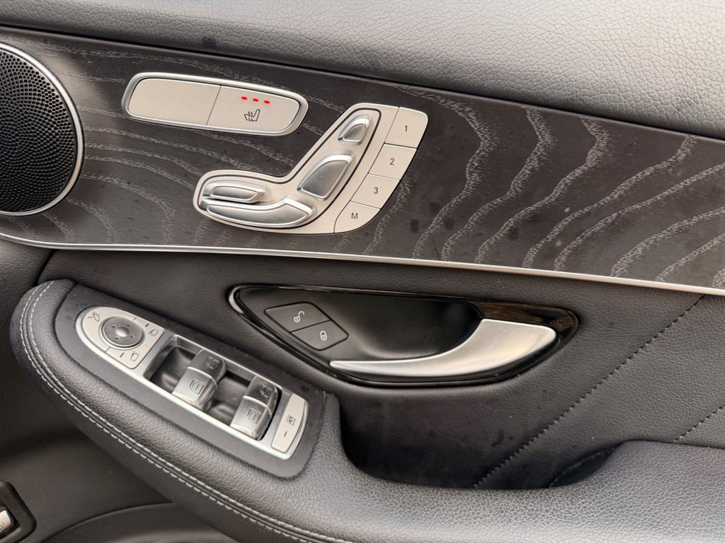 Used Mercedes-Benz GLC 2018 for sale - 77381232: Photo 23