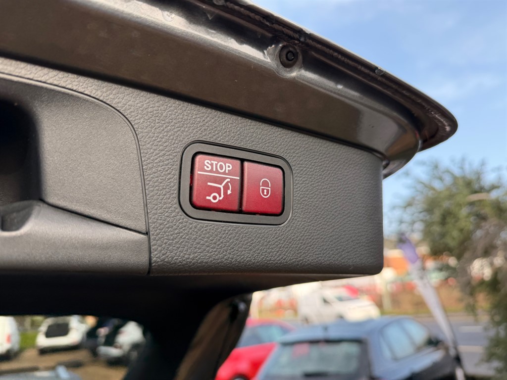 Used Mercedes-Benz GLC 2018 for sale - 77381232: Photo 8