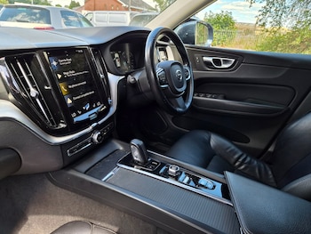 Used Volvo XC60 2021 for sale - 79448466: Photo