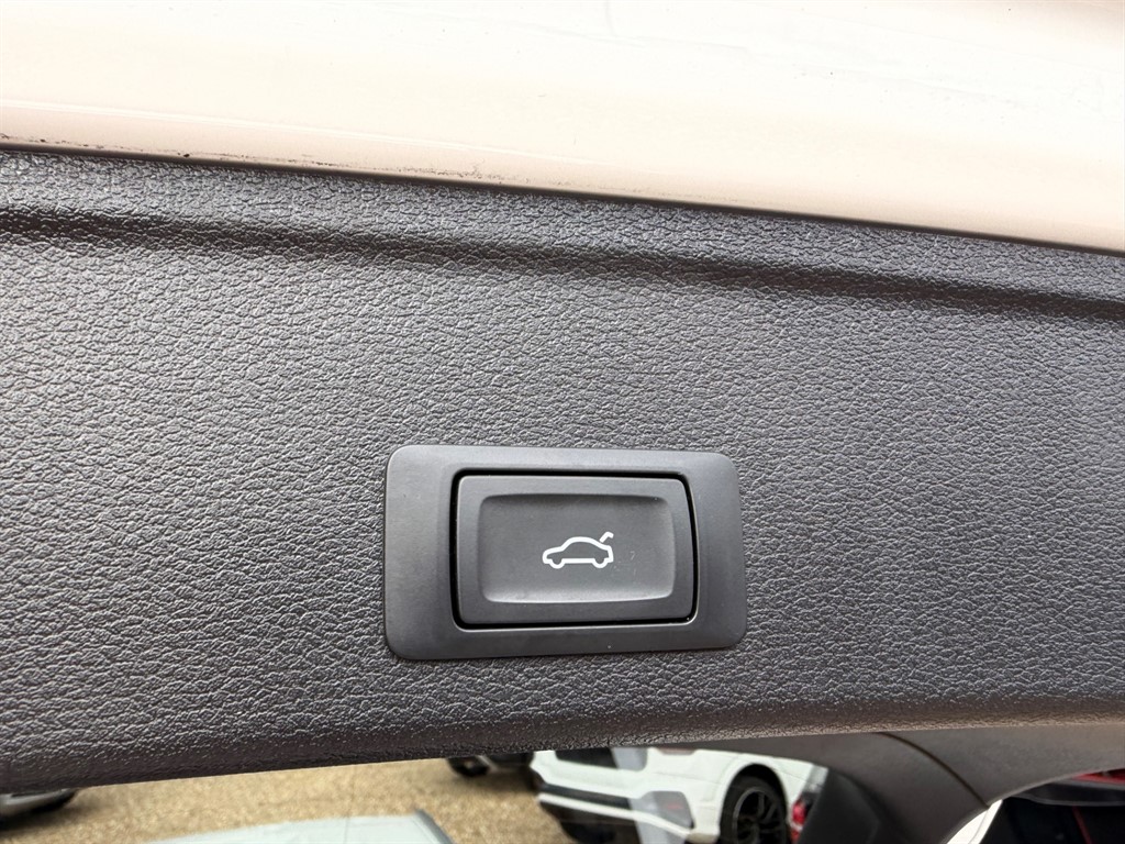 Used Audi A4 2020 for sale - 78000591: Photo 11