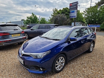 Used Toyota Auris 2015 for sale - 78523870: Photo