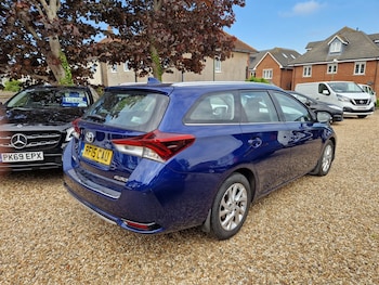 Used Toyota Auris 2015 for sale - 78523870: Photo