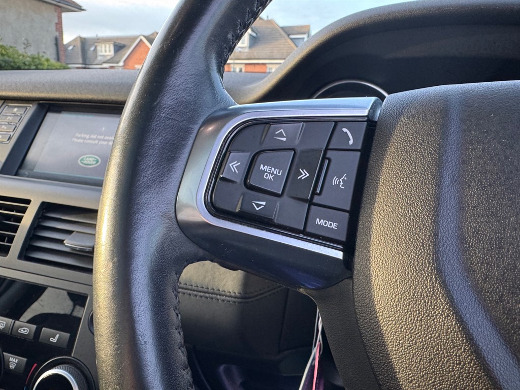 Used Land Rover Discovery Sport 2015 for sale - 77137945: Photo 28