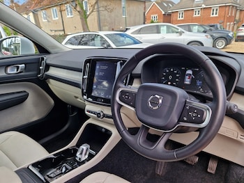 Used Volvo XC40 2019 for sale - 78286606: Photo