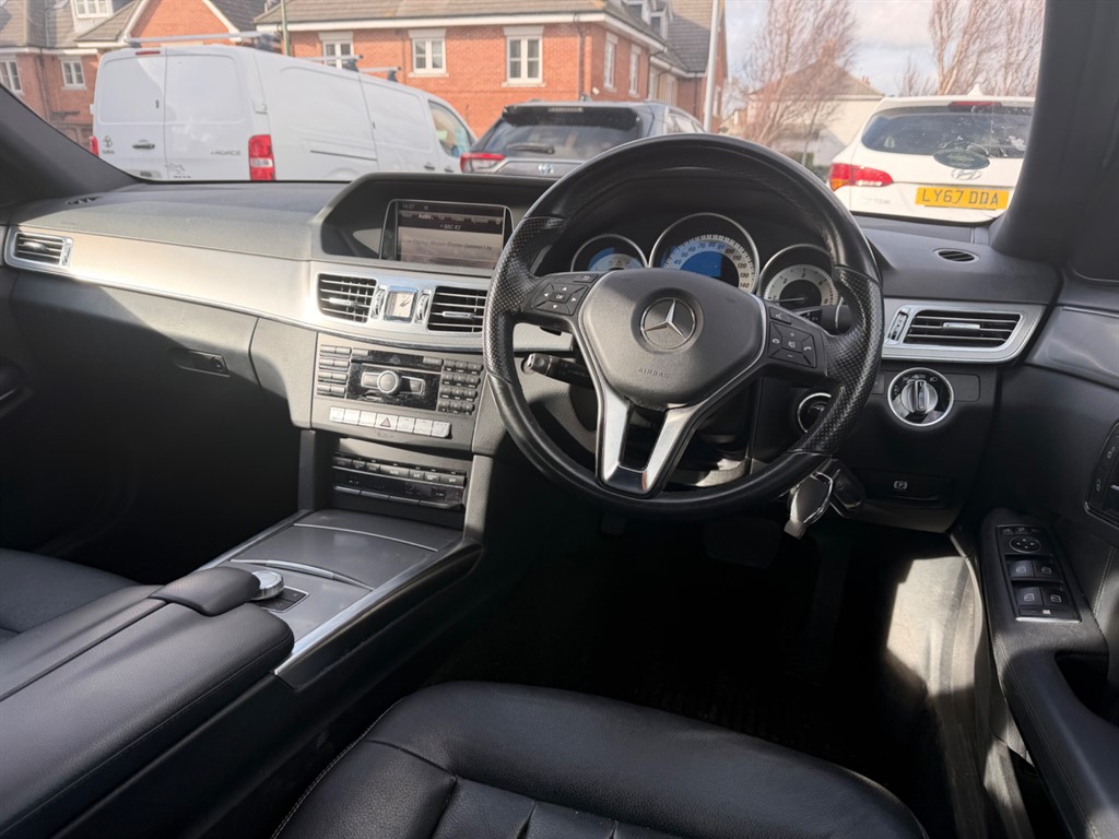Used Mercedes-Benz E Class 2015 for sale - 77532389: Photo 12