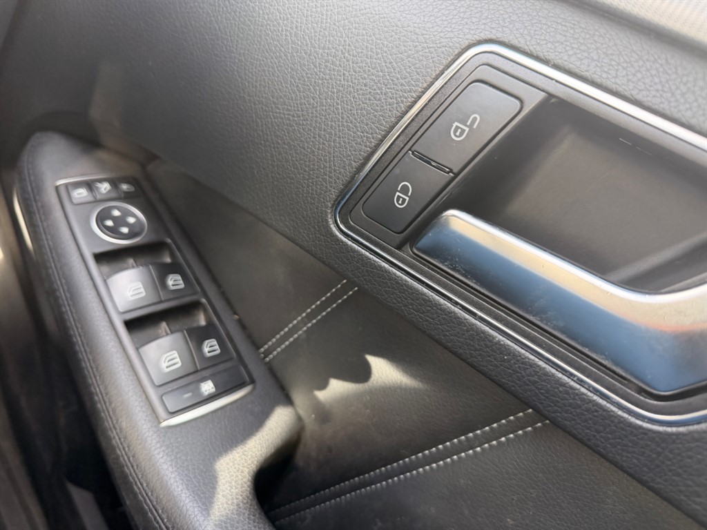 Used Mercedes-Benz E Class 2015 for sale - 77532389: Photo 14