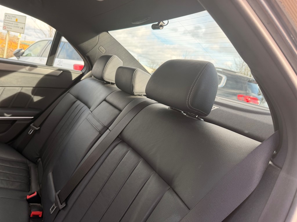 Used Mercedes-Benz E Class 2015 for sale - 77532389: Photo 8