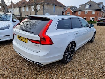 Used Volvo V90 2018 for sale - 77810517: Photo