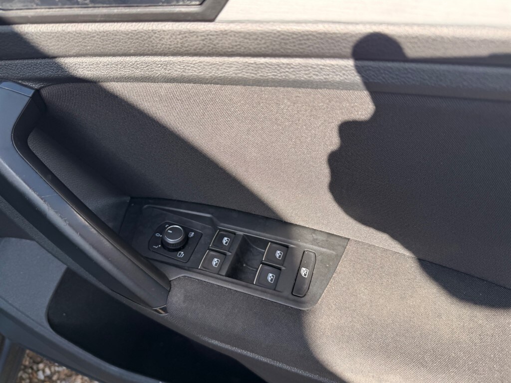 Used Volkswagen Tiguan 2018 for sale - 77653375: Photo 12