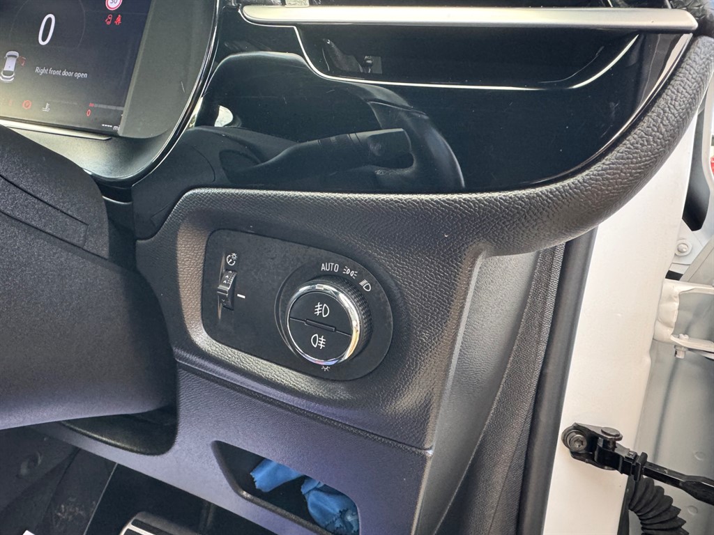 Used Vauxhall Corsa 2022 for sale - 77137962: Photo 21