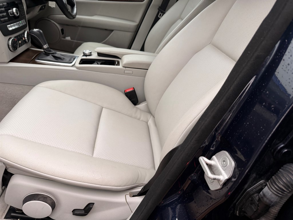 Used Mercedes-Benz C Class 2014 for sale - 77381253: Photo 11