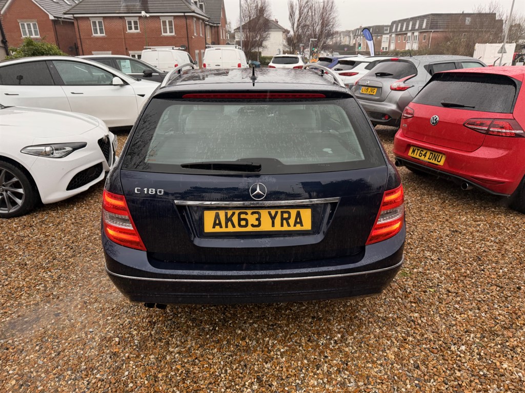 Used Mercedes-Benz C Class 2014 for sale - 77381253: Photo 3