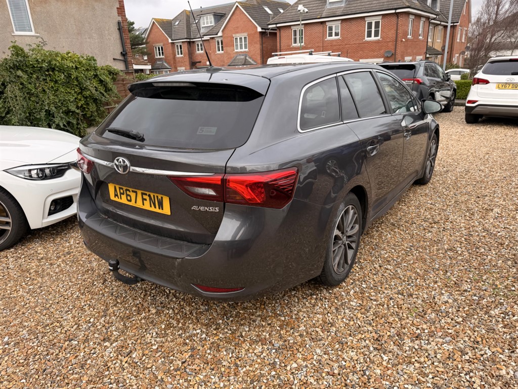 Used Toyota Avensis 2018 for sale - 77619538: Photo 5