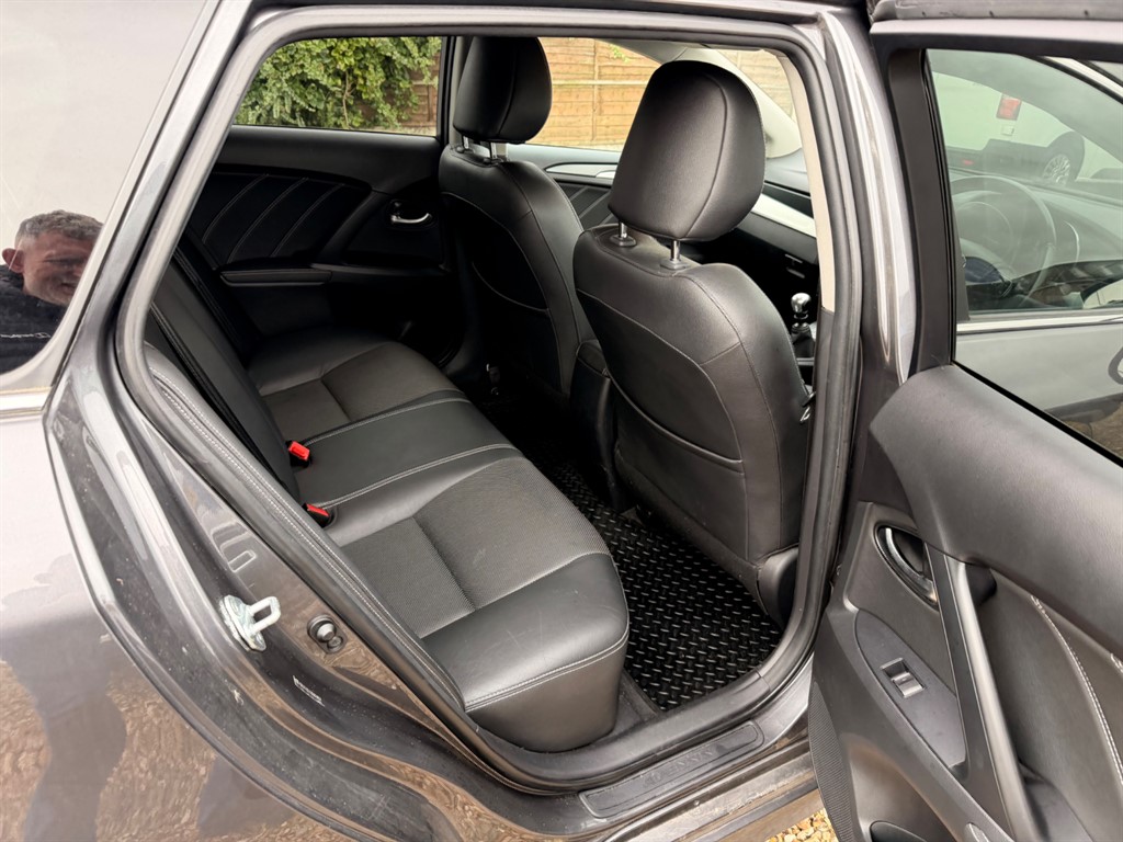 Used Toyota Avensis 2018 for sale - 77619538: Photo 8