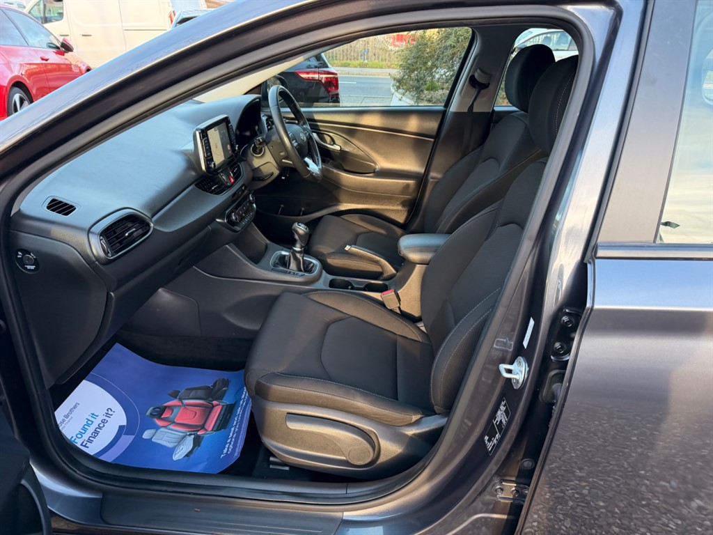 Used Hyundai i30 2021 for sale - 77442930: Photo 13