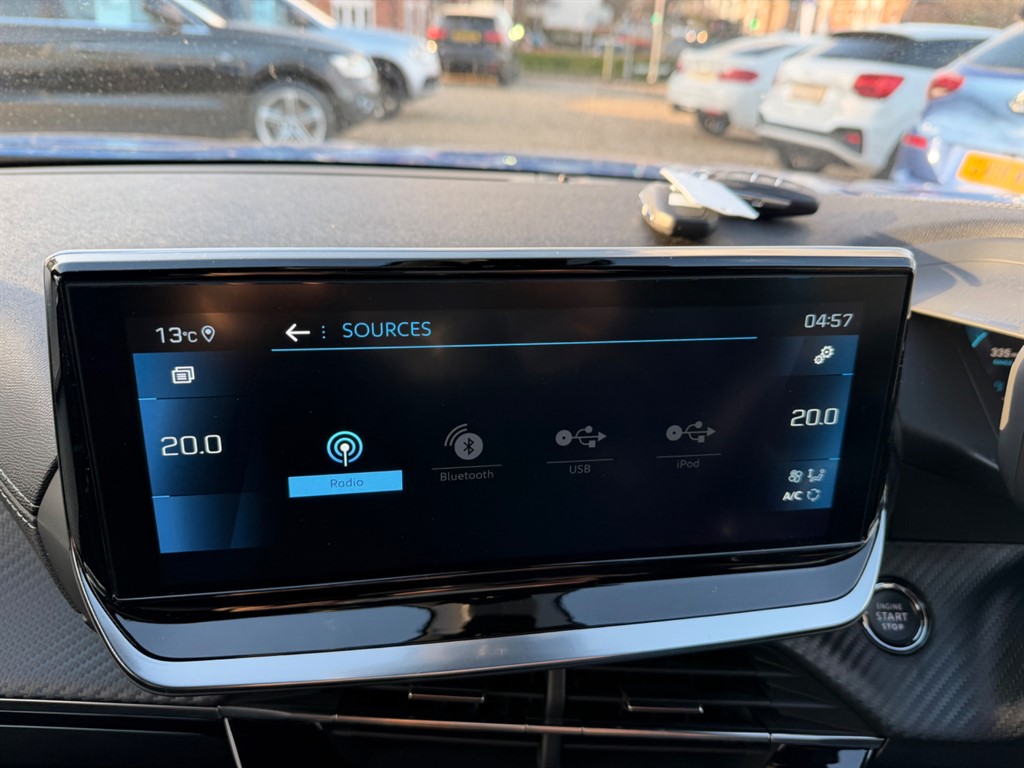 Used Peugeot 2008 2022 for sale - 77841877: Photo 31