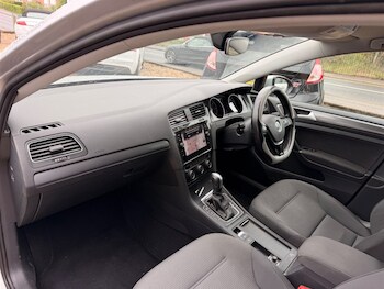 Used Volkswagen Golf 2020 for sale - 78873786: Photo