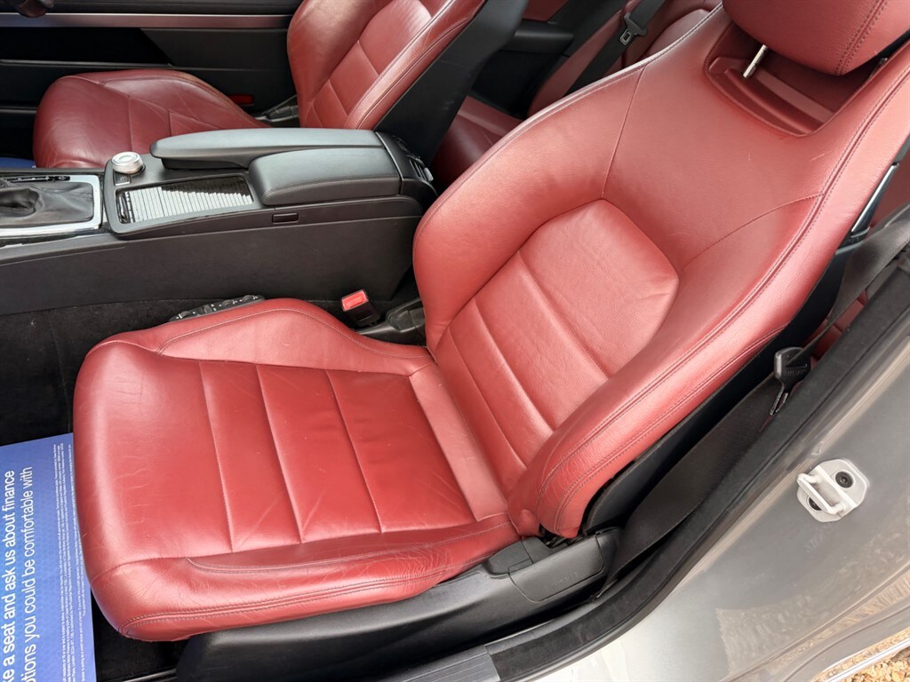 Used Mercedes-Benz E Class 2011 for sale - 77911509: Photo 16