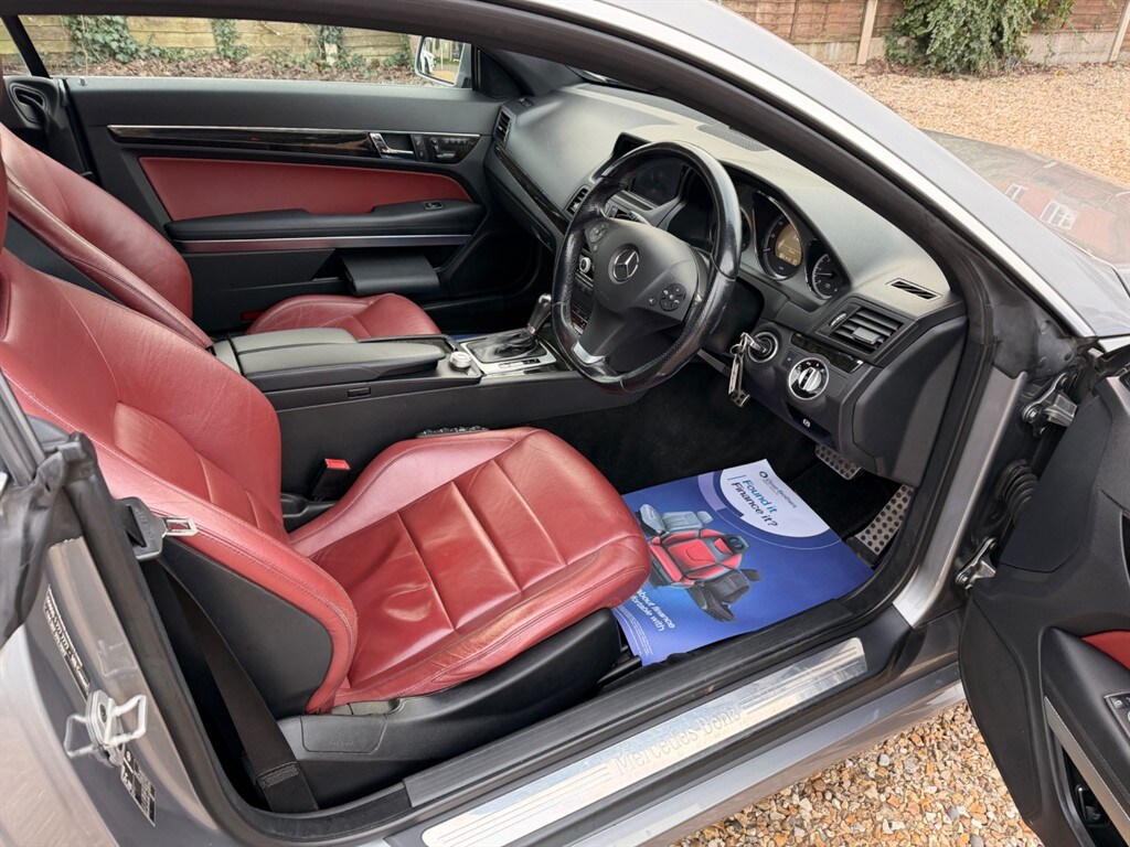 Used Mercedes-Benz E Class 2011 for sale - 77911509: Photo 19