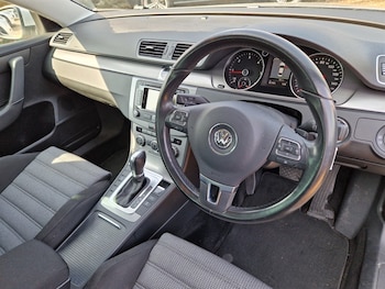 Used Volkswagen Passat 2014 for sale - 77965539: Photo