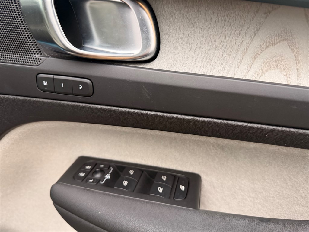 Used Volvo XC40 2020 for sale - 77281375: Photo 21