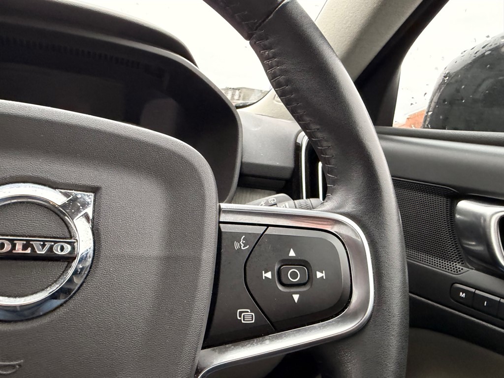 Used Volvo XC40 2020 for sale - 77281375: Photo 23