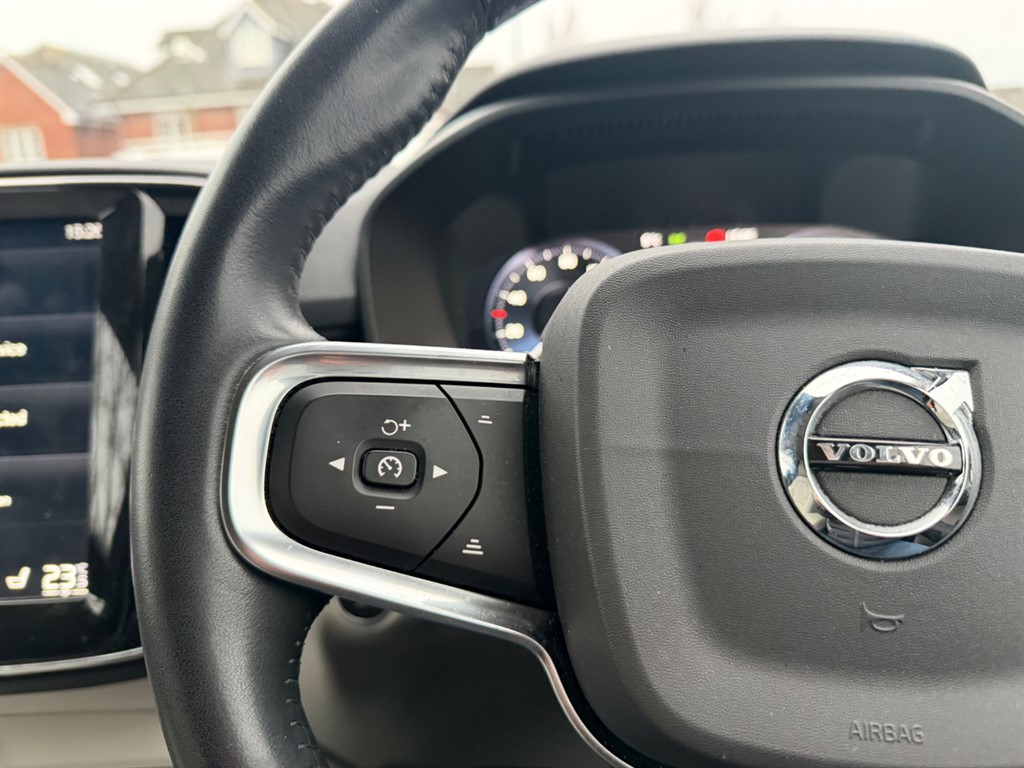 Used Volvo XC40 2020 for sale - 77281375: Photo 24