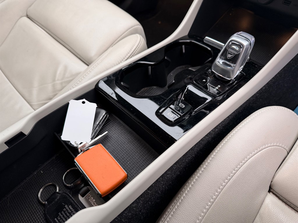 Used Volvo XC40 2020 for sale - 77281375: Photo 25