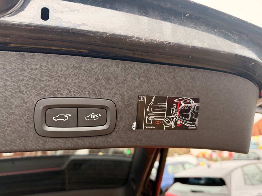 Used Volvo XC40 2020 for sale - 77281375: Photo 9