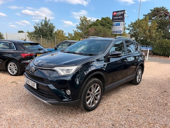 Used Toyota RAV4 2017 for sale - 79538014: Photo