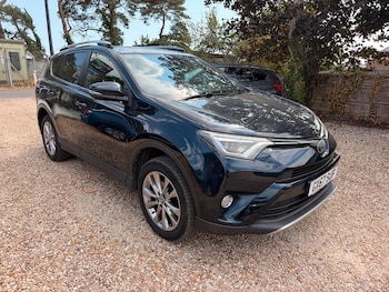 Used Toyota RAV4 2017 for sale - 79538014: Photo