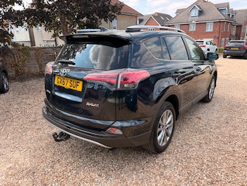 Used Toyota RAV4 2017 for sale - 79538014: Photo
