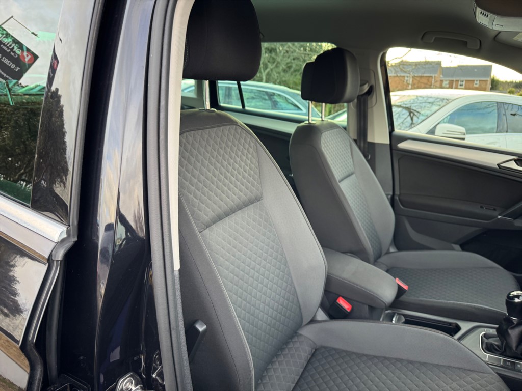 Used Volkswagen Tiguan 2016 for sale - 77137978: Photo 19