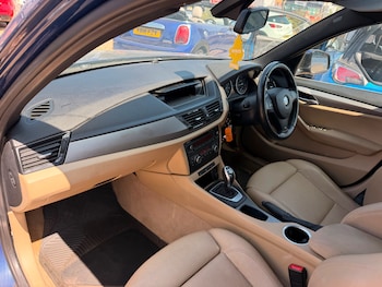 Used BMW X1 2015 for sale - 79344240: Photo