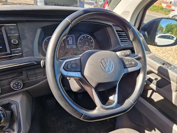 Used Volkswagen Transporter 2021 for sale - 78664245: Photo