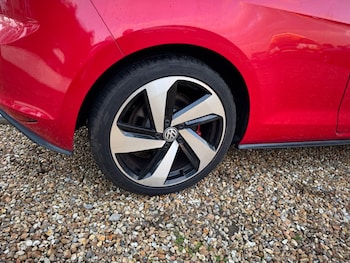 Used Volkswagen Golf 2014 for sale - 77160873: Photo