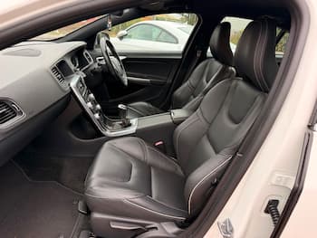 Used Volvo S60 2015 for sale - 79743607: Photo