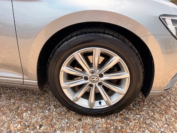 Used Volkswagen Passat 2015 for sale - 79182956: Photo