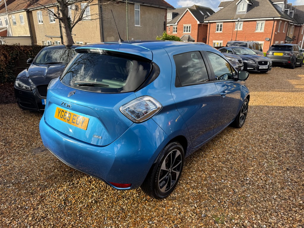 Used Renault Zoe 2019 for sale - 77137943: Photo 4