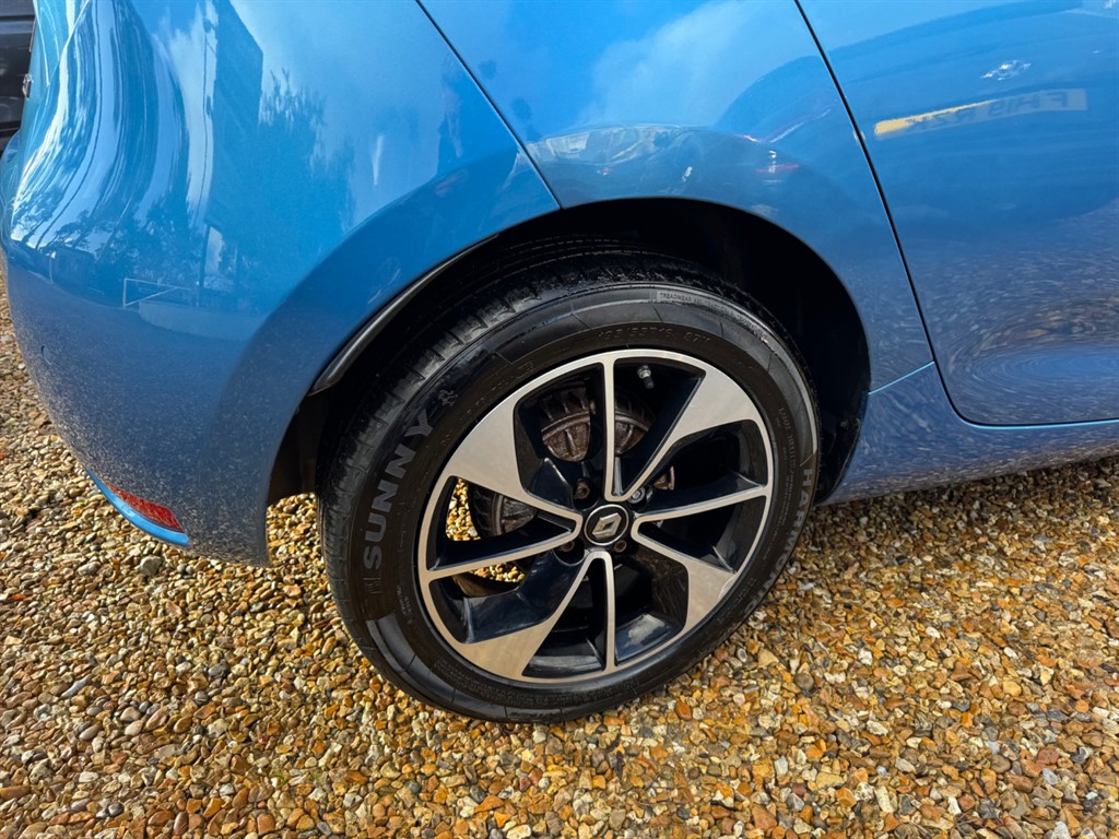 Used Renault Zoe 2019 for sale - 77137943: Photo 5
